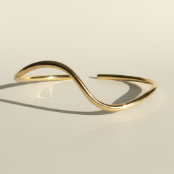 Jonc ondulé en laiton massif pour homme fabriqué à la main Arias Teuffel